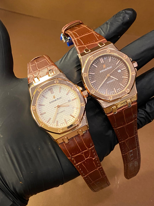 A.P SEMI AUTOMATIC WITH LEATHER STRAP