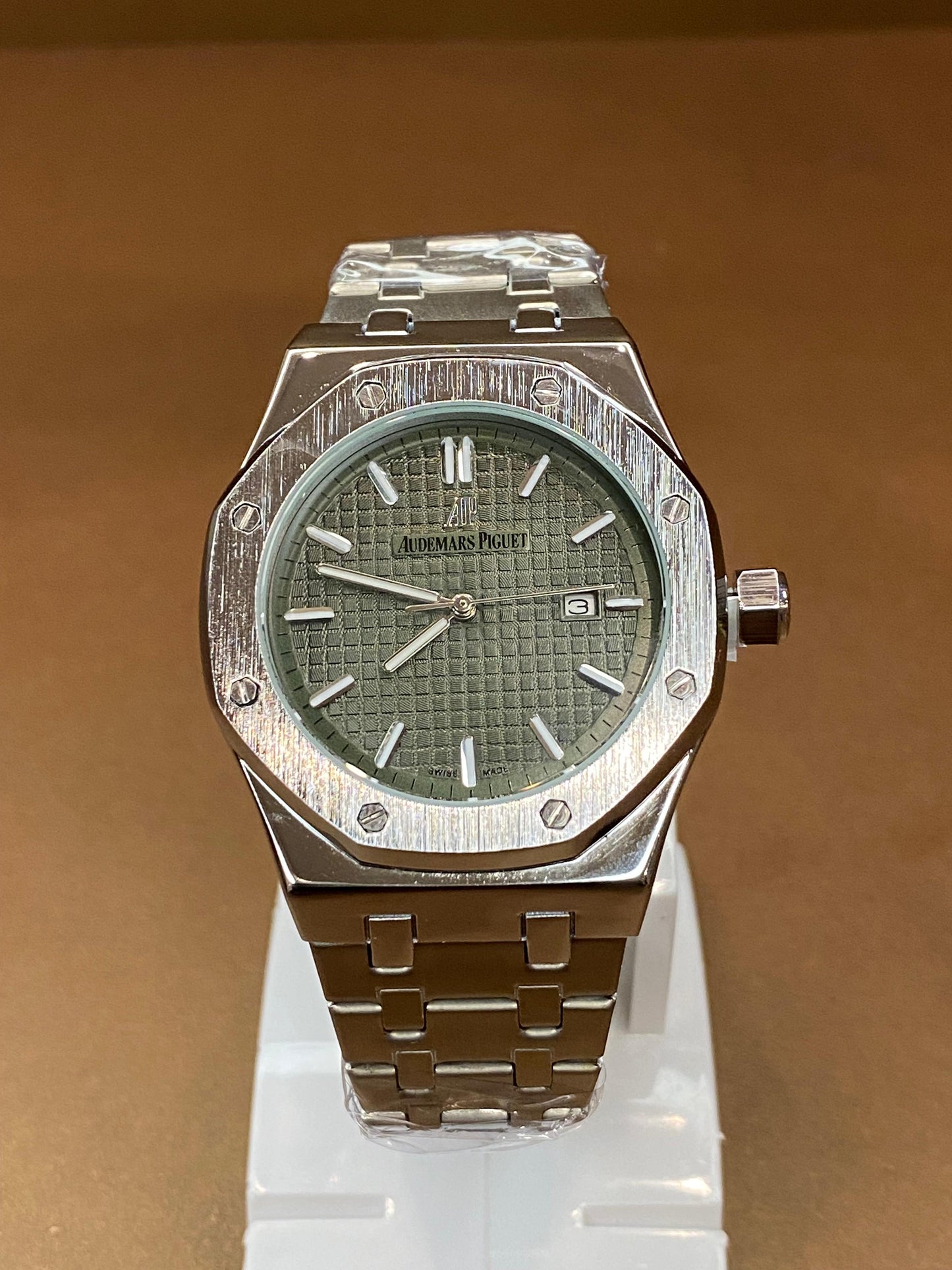 Audemars Piguet Royal-Oak (A.P)