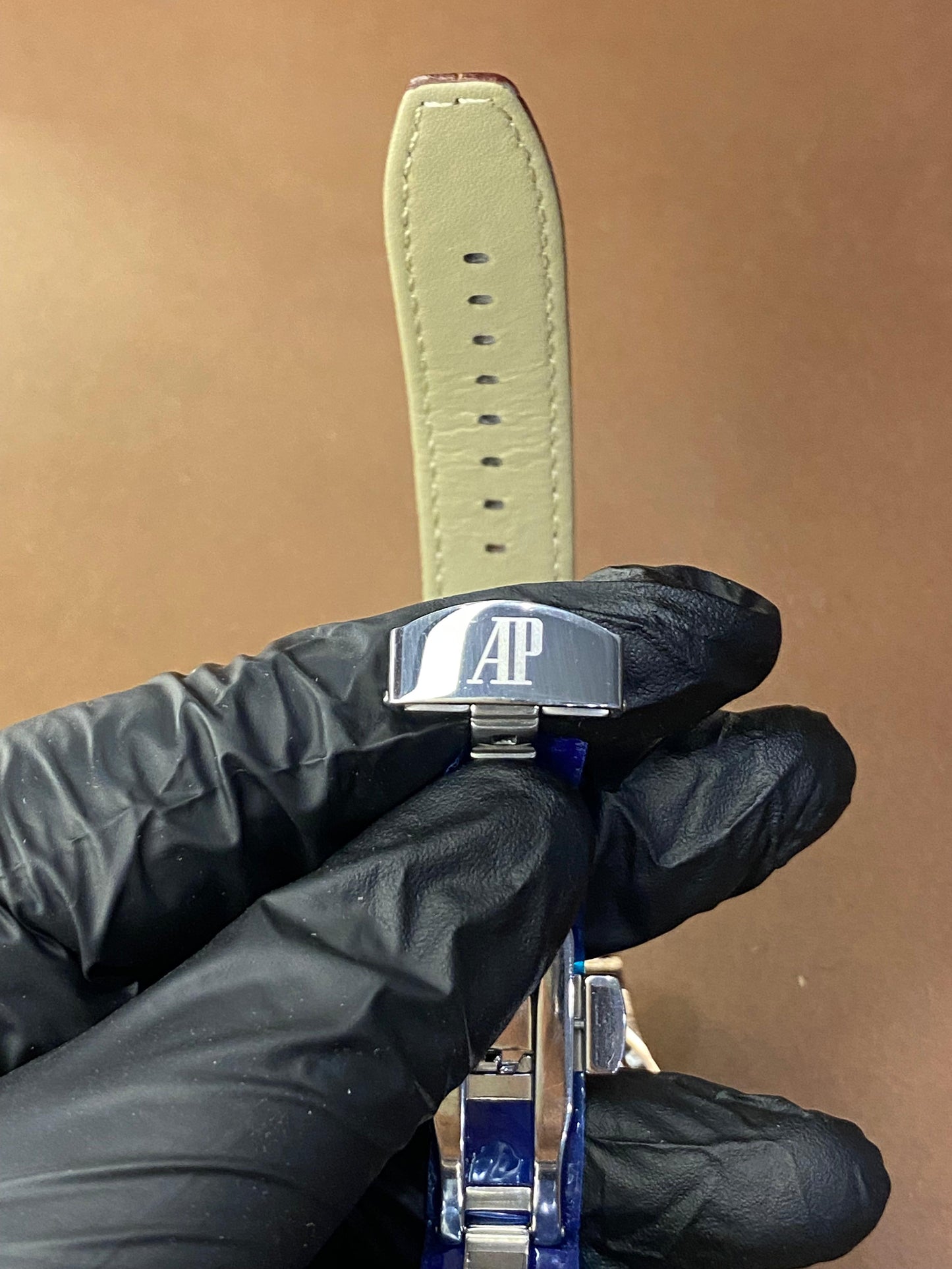 A.P SEMI AUTOMATIC WITH LEATHER STRAP